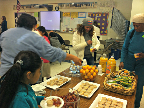 heart-holiday-parent-breakfast